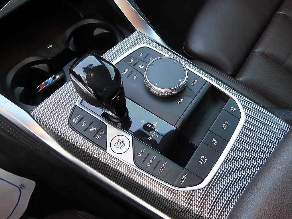 BMW 4시리즈 4시리즈 (G22) 420i 컨버터블 M 스포츠 이미지 15