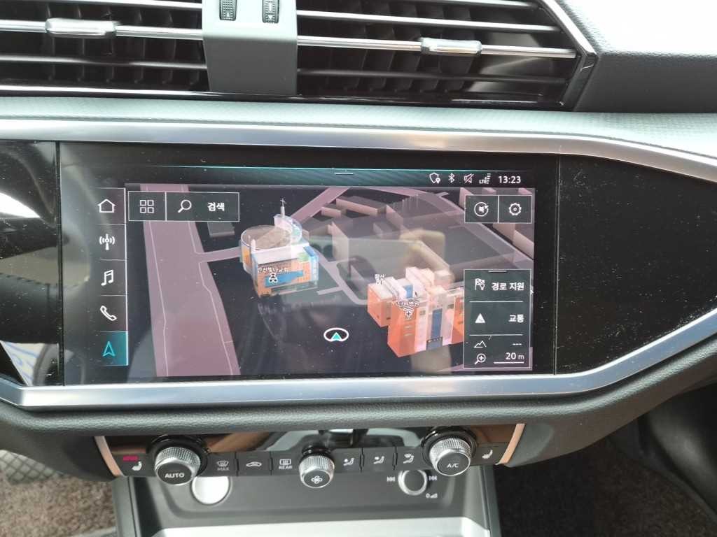 아우디 Q3 Q3 (F3) 35 TDI 프리미엄 이미지 13