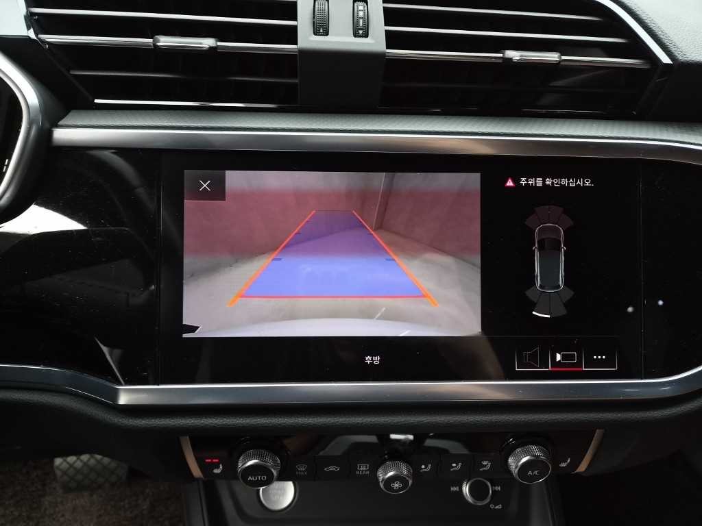 아우디 Q3 Q3 (F3) 35 TDI 프리미엄 이미지 14
