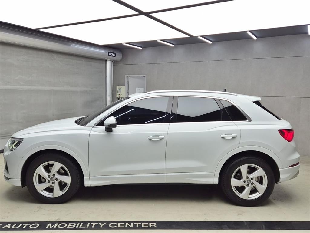 아우디 Q3 Q3 (F3) 35 TDI 프리미엄 이미지 4