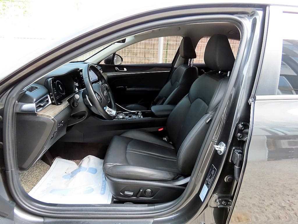 기아 K5 K5 3세대 2.0 노블레스 이미지 5