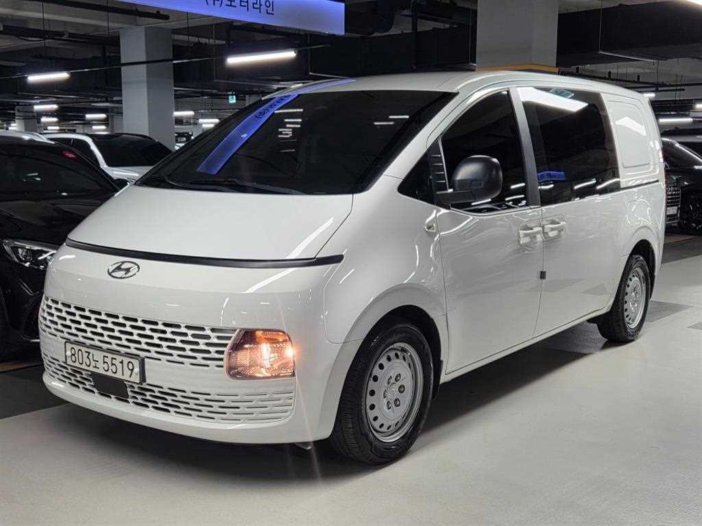 현대 스타리아 2WD 디젤 카고 스마트 5인승 이미지 1