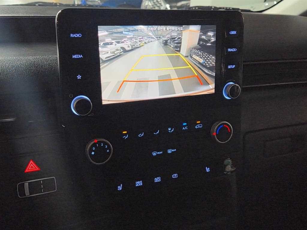 현대 스타리아 2WD 디젤 카고 스마트 5인승 이미지 14