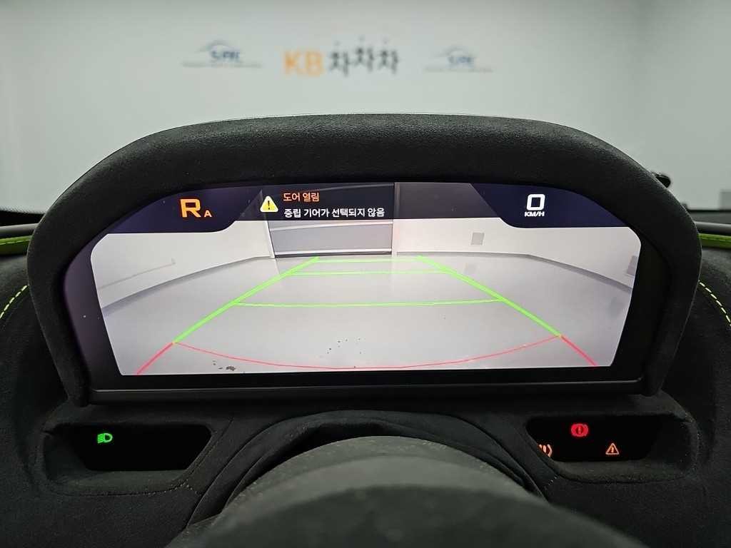 맥라렌 720S 4.0 스파이더 이미지 14