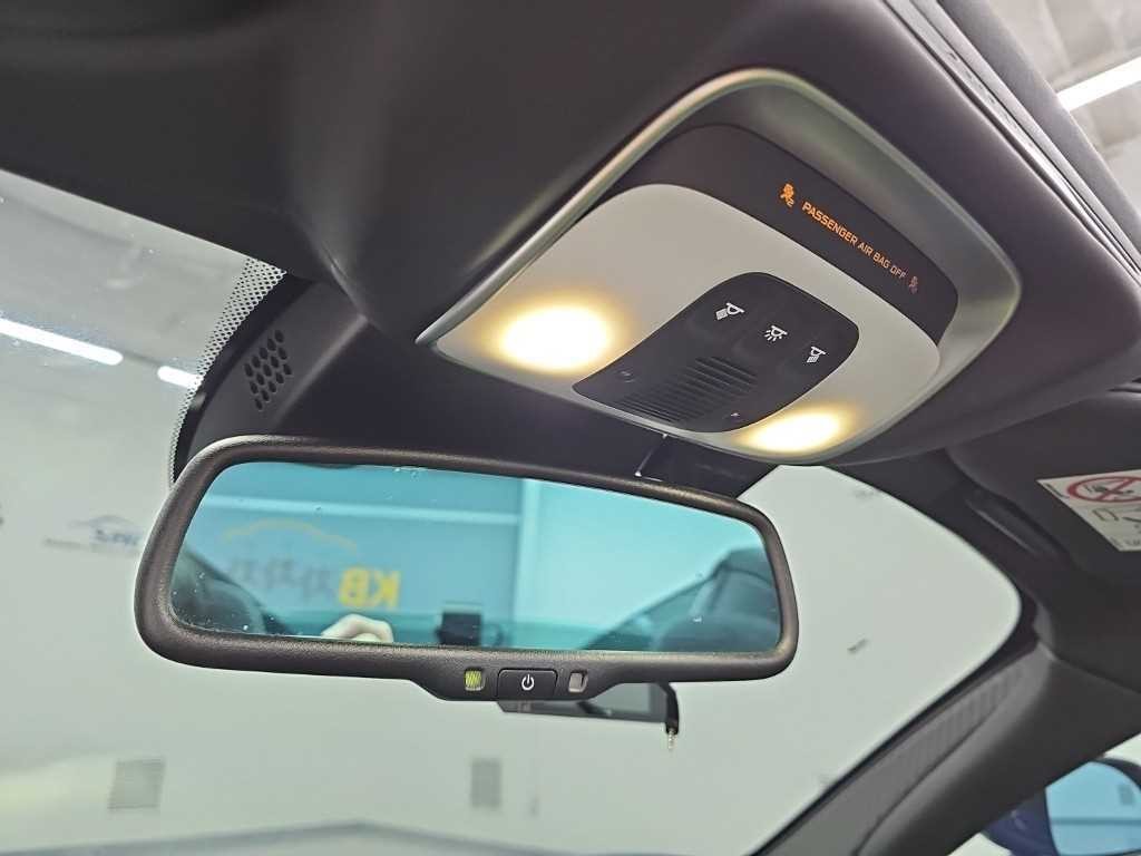 맥라렌 720S 4.0 스파이더 이미지 15