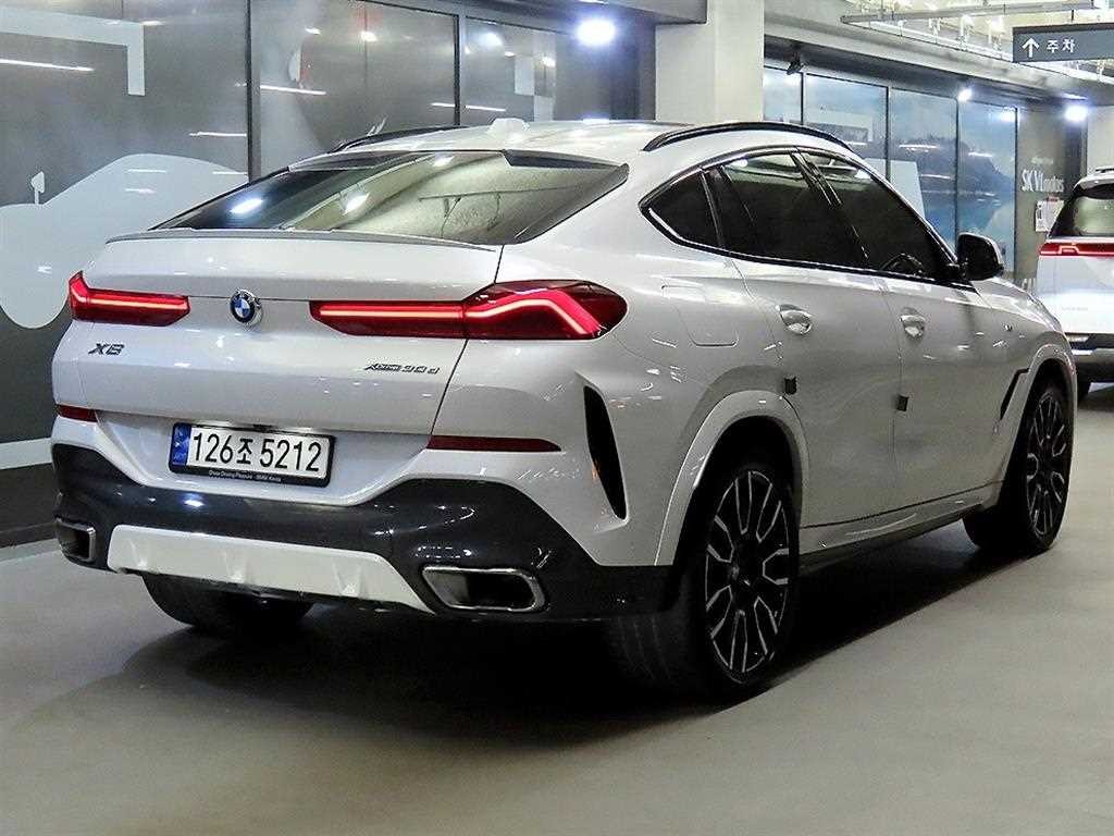 BMW X6 X6 (G06) xDrive 30d M 스포츠 이미지 4
