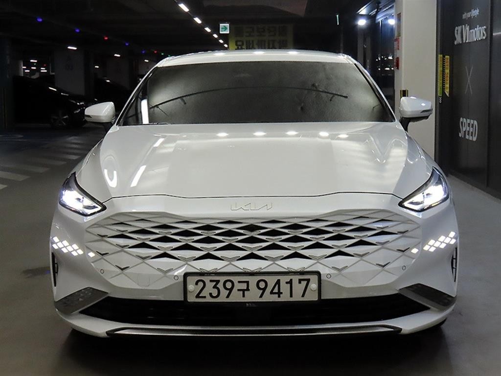 기아 K8 2.5 2WD 시그니처 이미지 2