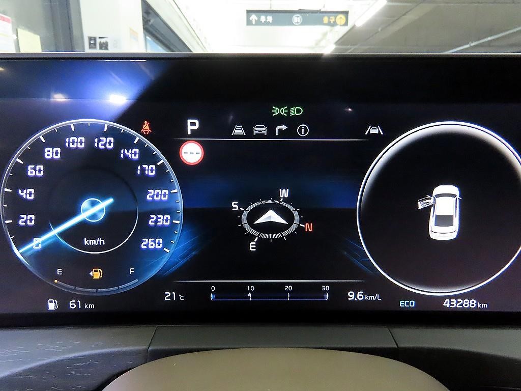 기아 K8 2.5 2WD 시그니처 이미지 9