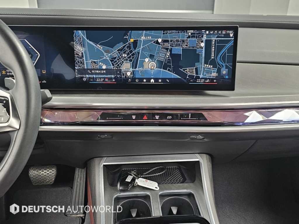 BMW 7시리즈 7시리즈 (G70) 740i sDrive 디자인퓨어 엑셀런스 이미지 14