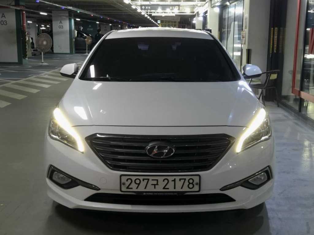 현대 쏘나타 LF 쏘나타 2.0 스타일 스페셜 이미지 2