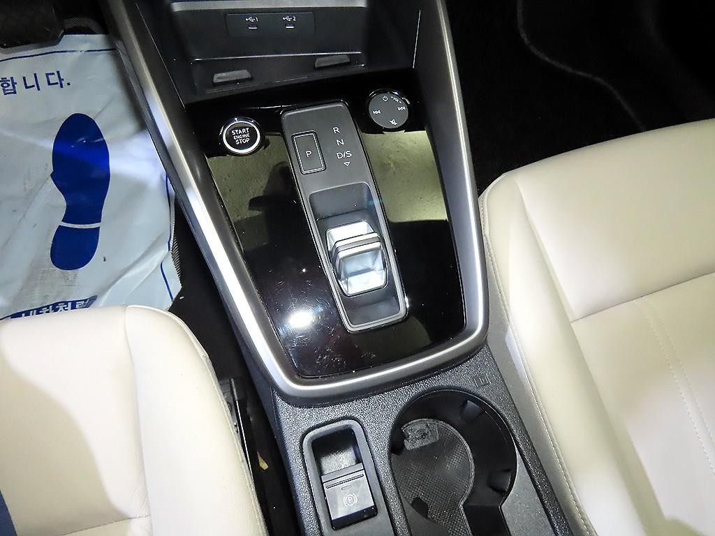 아우디 A3 A3(8Y) 40 TFSI 이미지 12