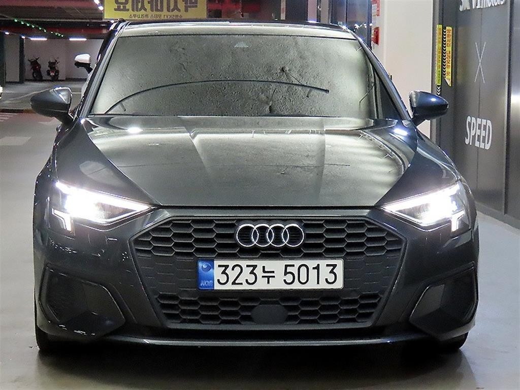아우디 A3 A3(8Y) 40 TFSI 이미지 2