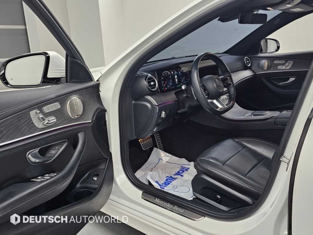 벤츠 E 클래스 E-클래스 W213 E350 4MATIC AMG LINE 이미지 11