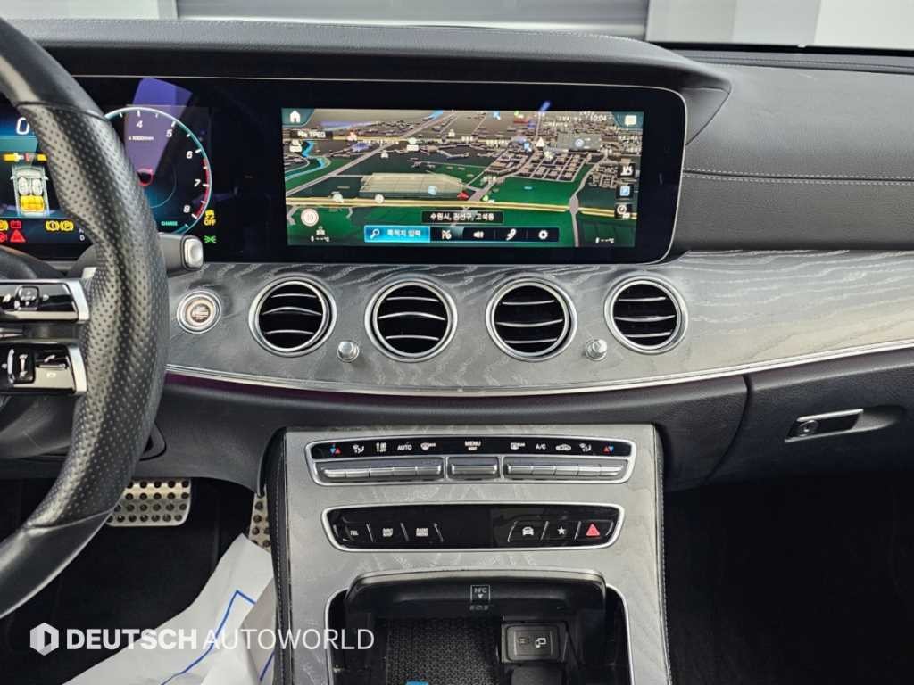 벤츠 E 클래스 E-클래스 W213 E350 4MATIC AMG LINE 이미지 14