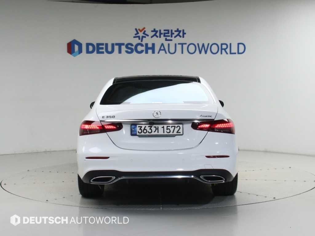 벤츠 E 클래스 E-클래스 W213 E350 4MATIC AMG LINE 이미지 4