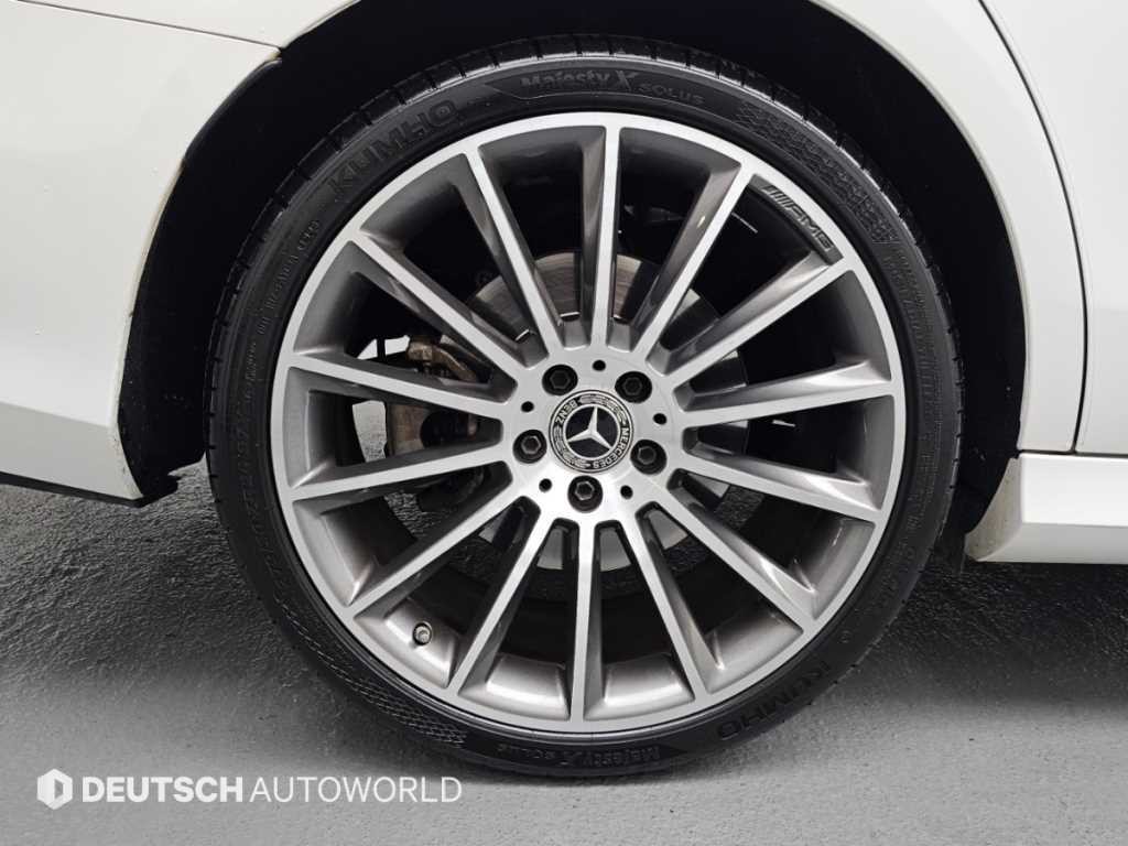 벤츠 E 클래스 E-클래스 W213 E350 4MATIC AMG LINE 이미지 5