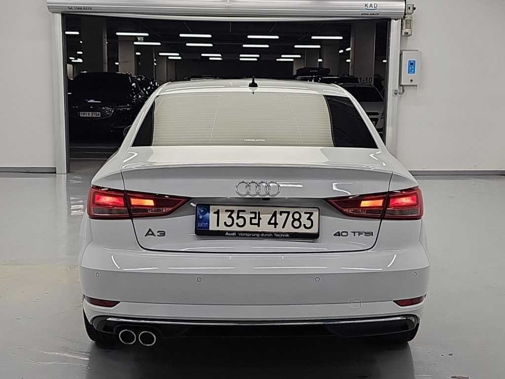 아우디 A3 뉴 A3 40 TFSI 이미지 3