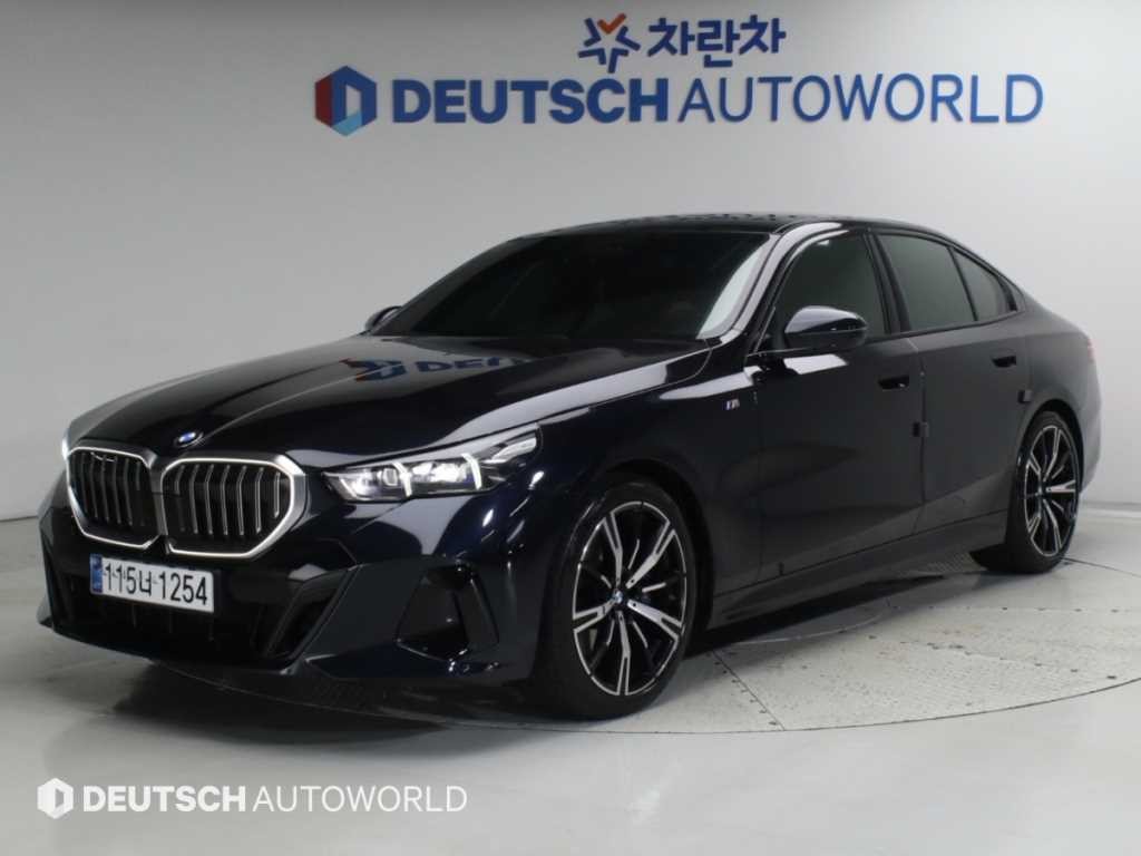 BMW 5시리즈 5시리즈 (G60) 530i xDrive M 스포츠 이미지 1