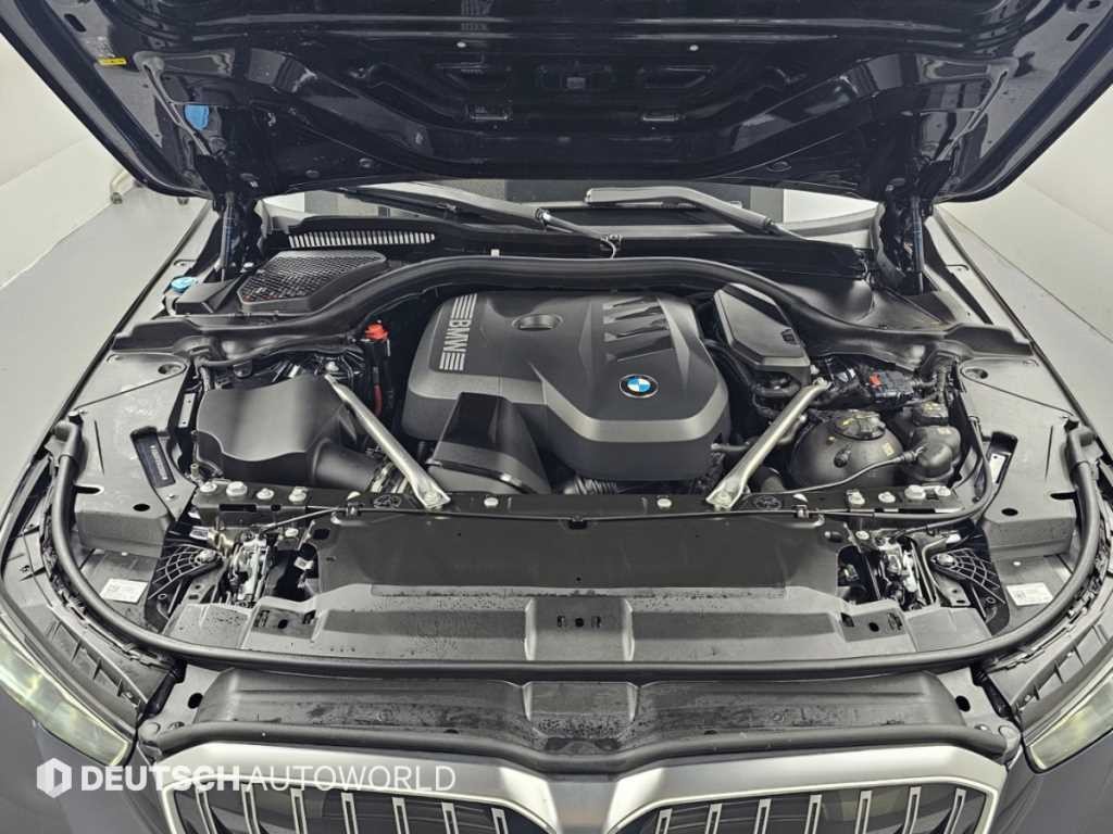 BMW 5시리즈 5시리즈 (G60) 530i xDrive M 스포츠 이미지 6