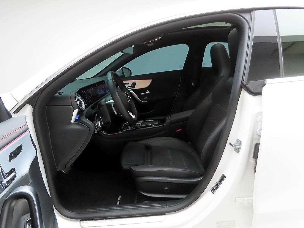 벤츠 CLA 클래스 CLA클래스 C118 CLA 250 4MATIC 이미지 13