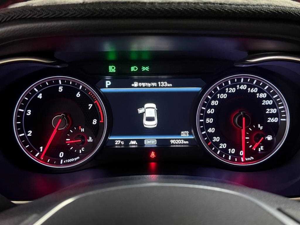 제네시스 G70 2.0T AWD 엘리트 이미지 12