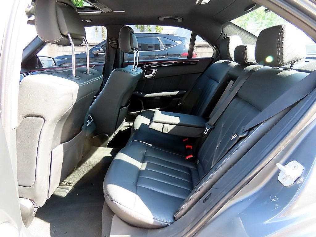벤츠 E 클래스 E-클래스 W212 E220 블루텍 아방가르드 스포츠 이미지 6