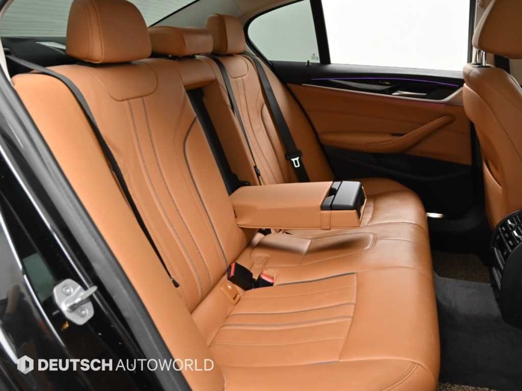 BMW 5시리즈 5시리즈 (G30) 520i 럭셔리 이미지 12