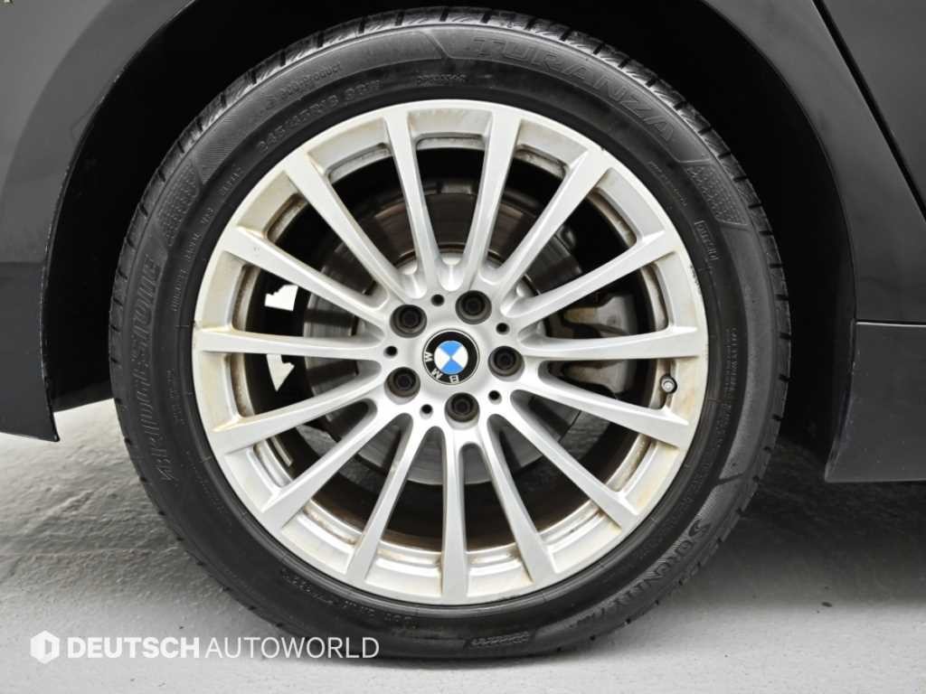 BMW 5시리즈 5시리즈 (G30) 520i 럭셔리 이미지 5