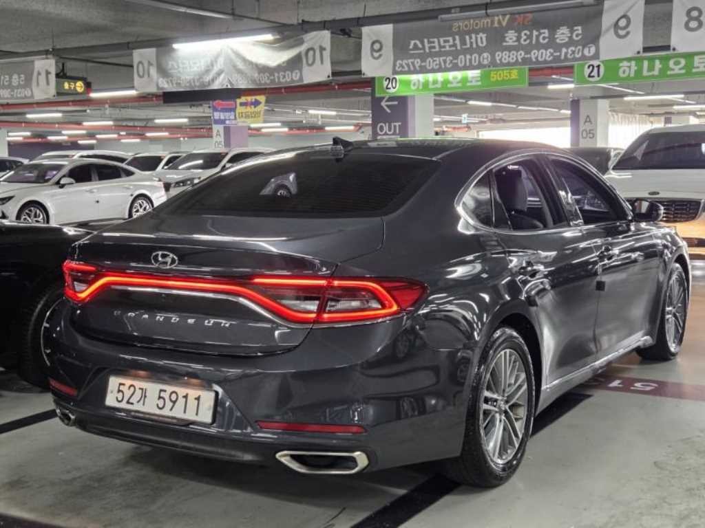 현대 그랜저 그랜저 IG 2.4 GDI 프리미엄 기본형 이미지 4