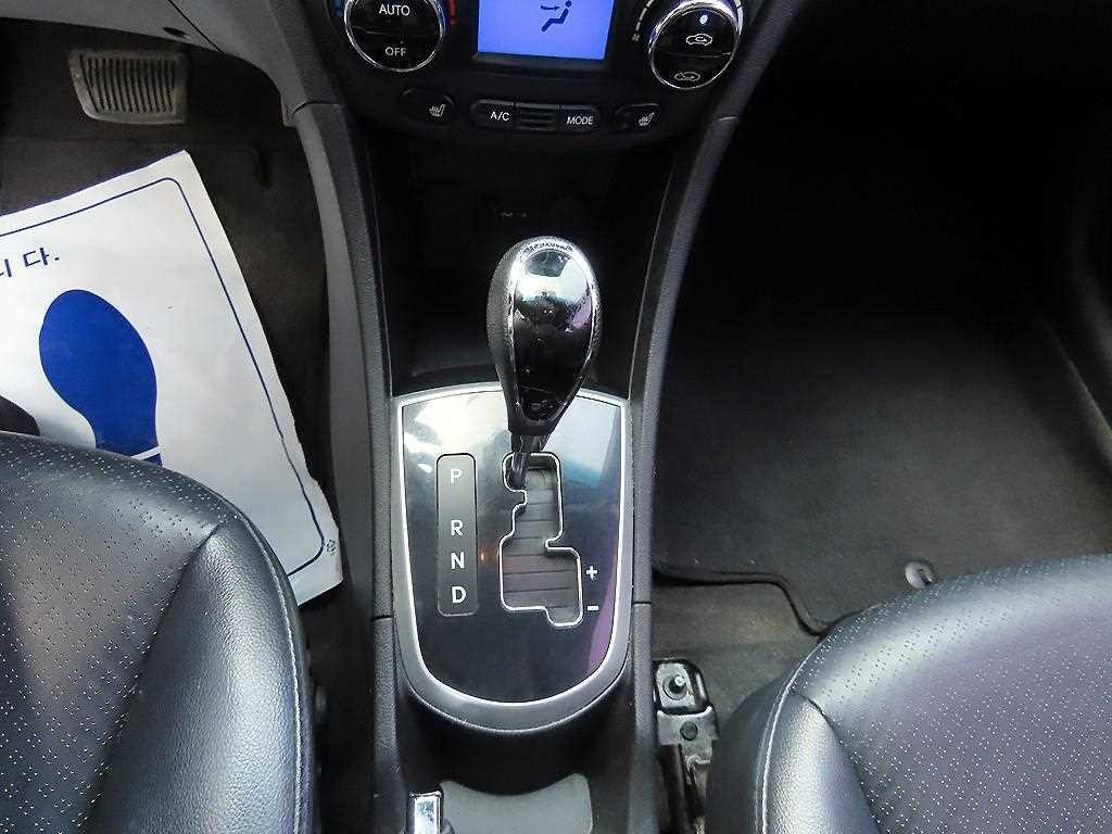 현대 엑센트 엑센트신형 위트 1.4VVT 프리미어 이미지 10