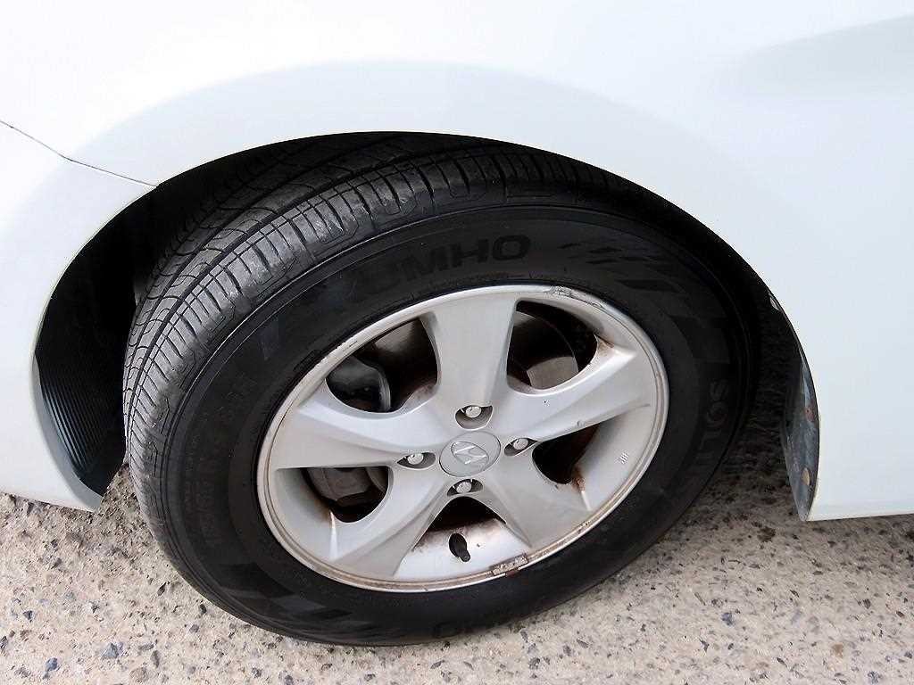 현대 엑센트 엑센트신형 위트 1.4VVT 프리미어 이미지 19