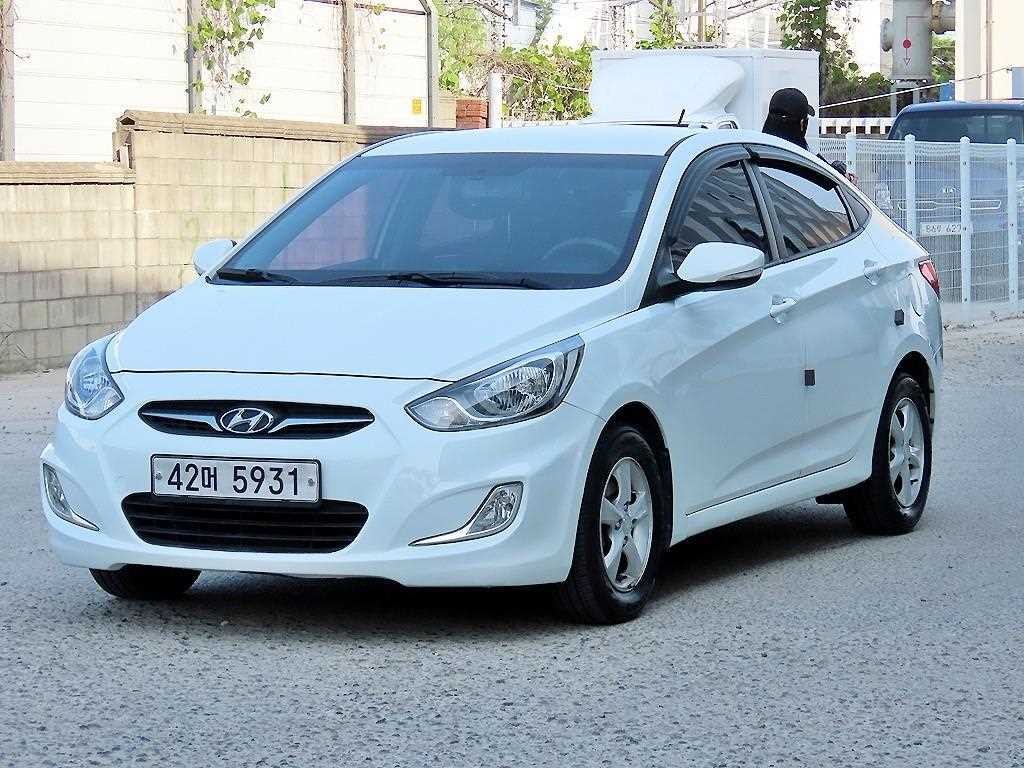 현대 엑센트 엑센트신형 위트 1.4VVT 프리미어 이미지 2