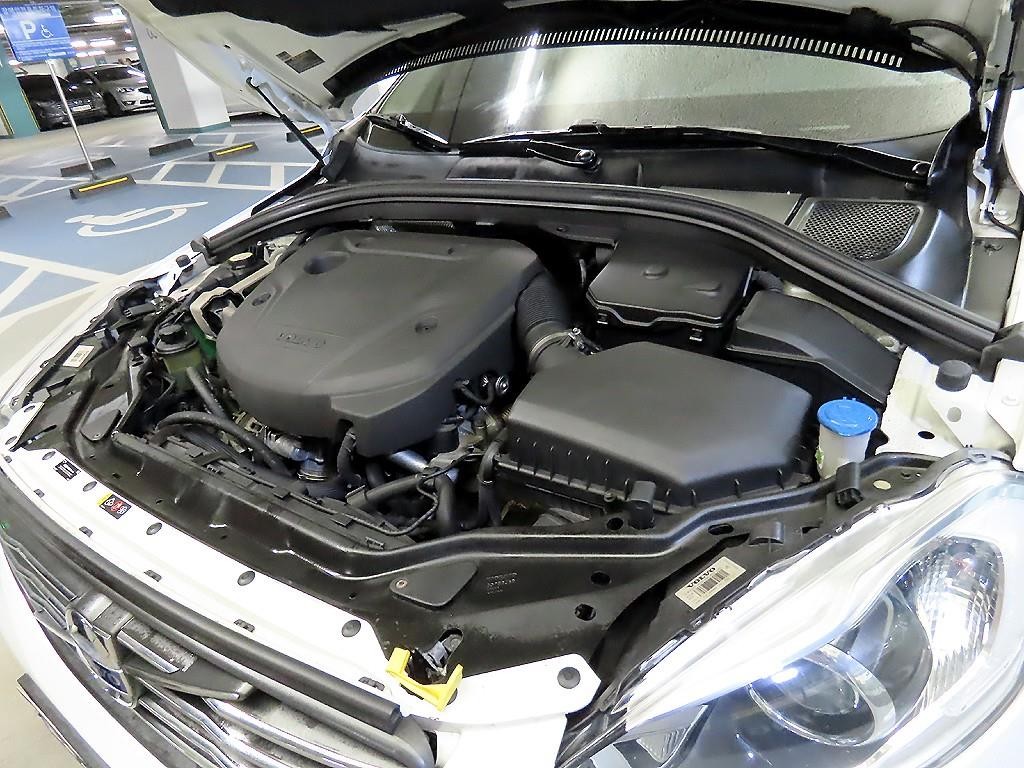 볼보 XC60 D3 이미지 18