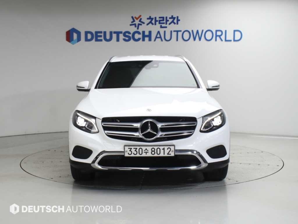 벤츠 GLC 클래스 GLC클래스 X253 GLC 300 4MATIC 이미지 3