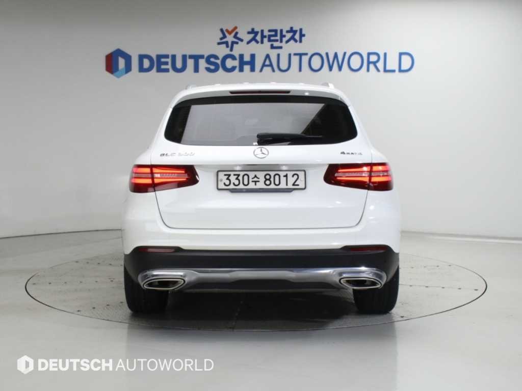 벤츠 GLC 클래스 GLC클래스 X253 GLC 300 4MATIC 이미지 4