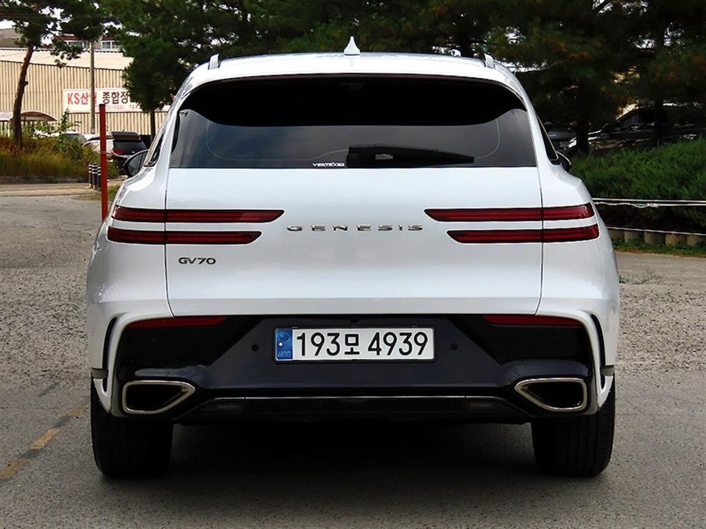 제네시스 GV70 2.5T 가솔린 2WD 스포츠 이미지 4