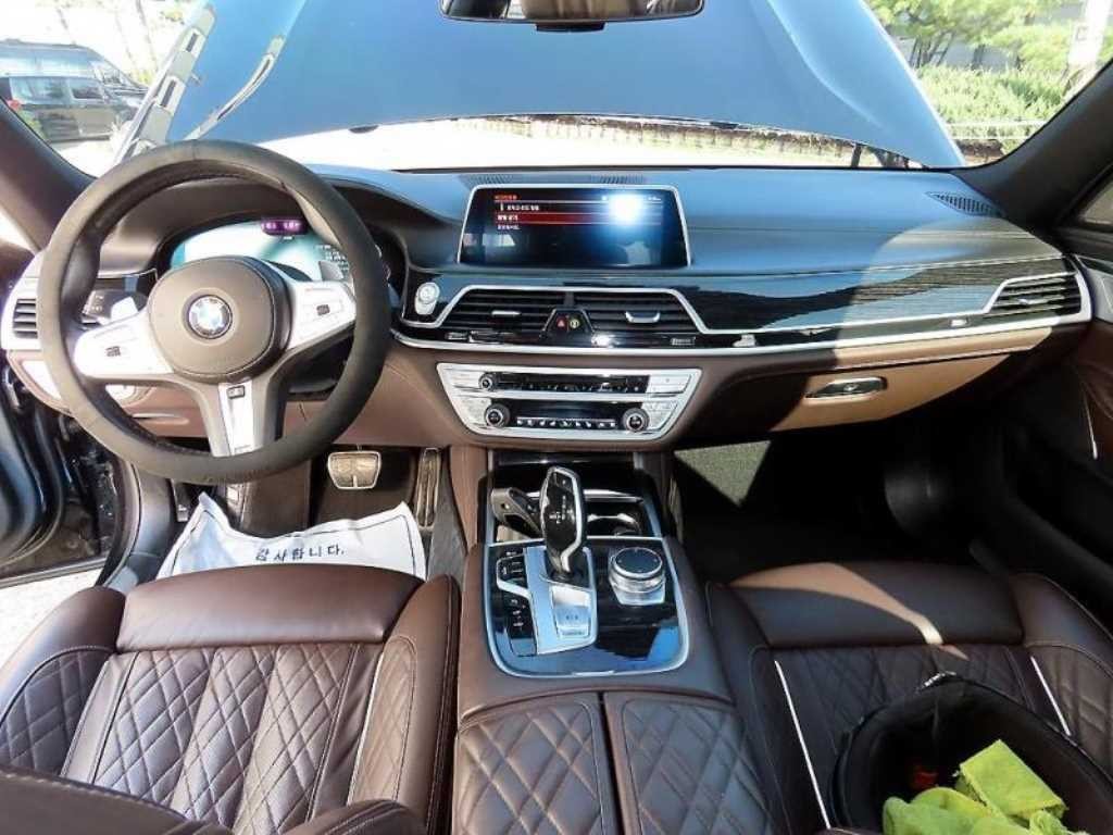 BMW 7시리즈 7시리즈 (G11) 740Li xDrive M SPORT 스포츠 이미지 7