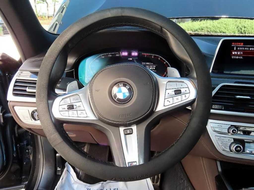 BMW 7시리즈 7시리즈 (G11) 740Li xDrive M SPORT 스포츠 이미지 8