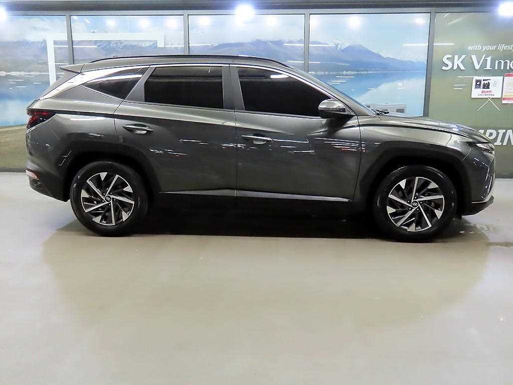 현대 투싼 투싼 (NX4) 디젤 2.0 2WD 프리미엄 이미지 3