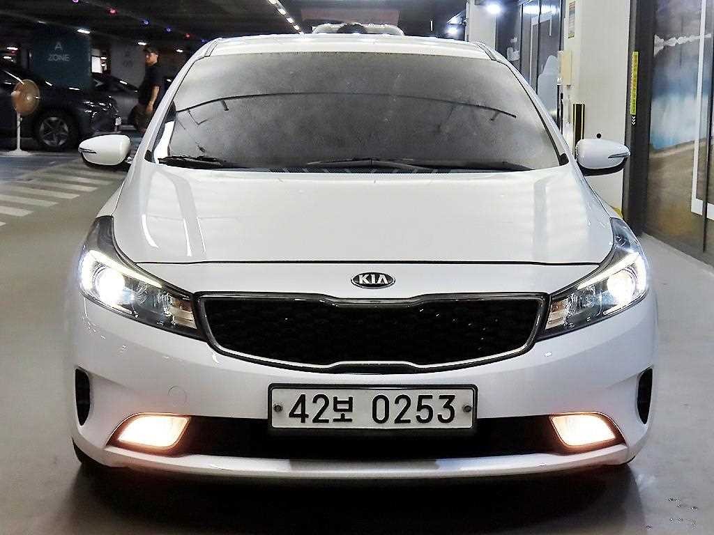 기아 K3 더뉴 K3 1.6 GDI 트렌디 스타일 이미지 2