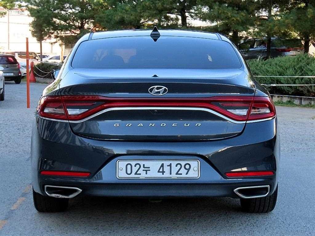 현대 그랜저 그랜저 IG 2.4 GDI 프리미엄 스페셜 이미지 4