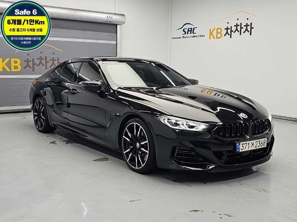 BMW 8시리즈 8시리즈 (G15) M850i xDrive 그란 쿠페 이미지 4