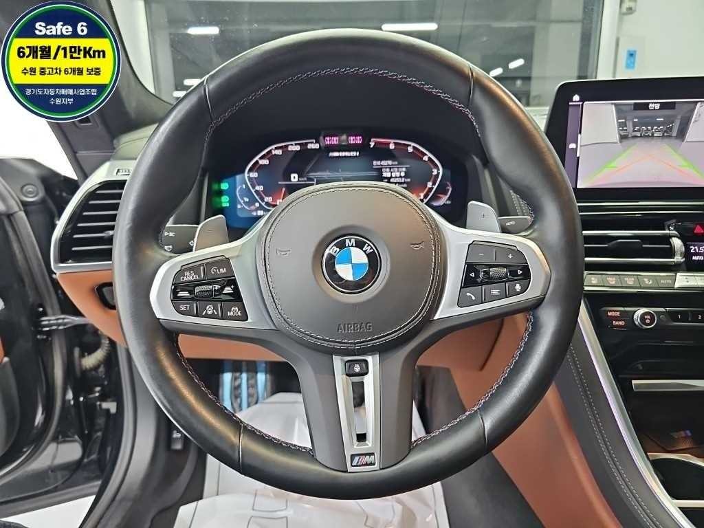 BMW 8시리즈 8시리즈 (G15) M850i xDrive 그란 쿠페 이미지 9