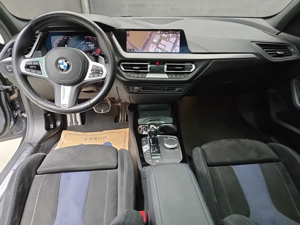 BMW 1시리즈 1시리즈 (F40) 118d M 스포츠 퍼스트 에디션 이미지 7