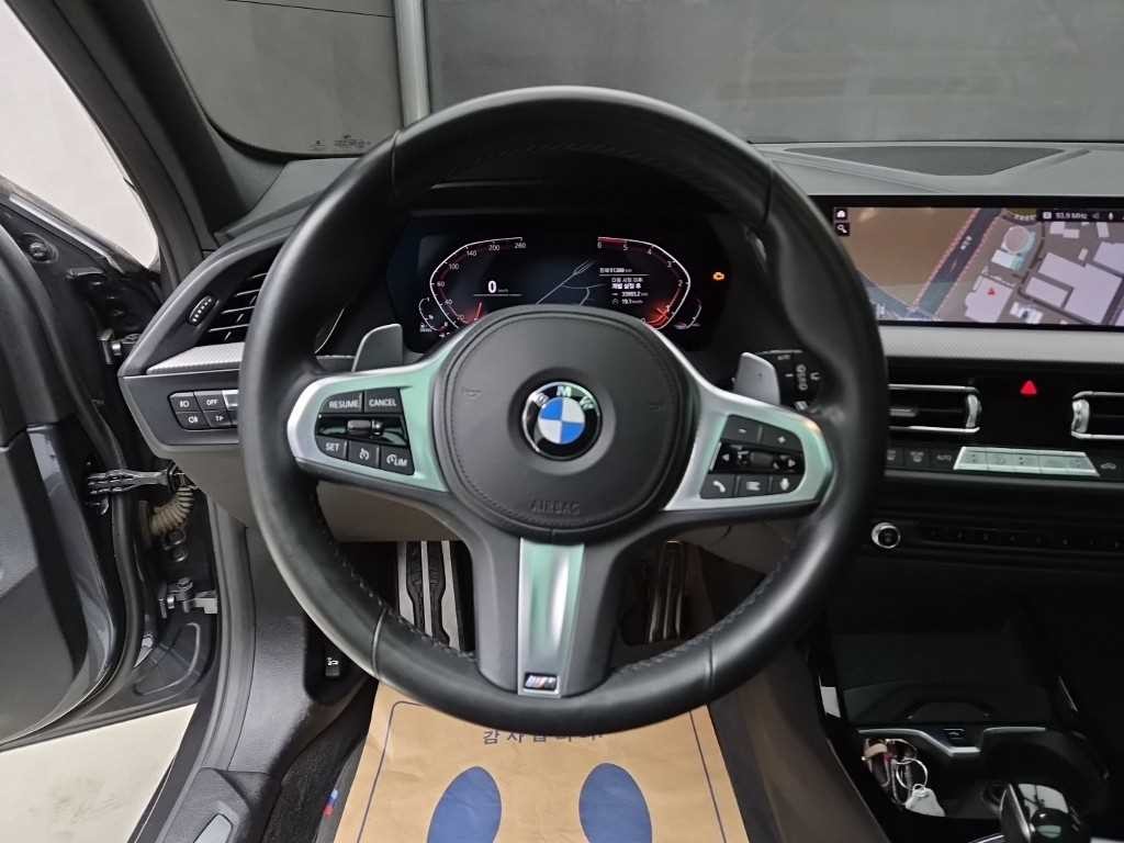 BMW 1시리즈 1시리즈 (F40) 118d M 스포츠 퍼스트 에디션 이미지 9