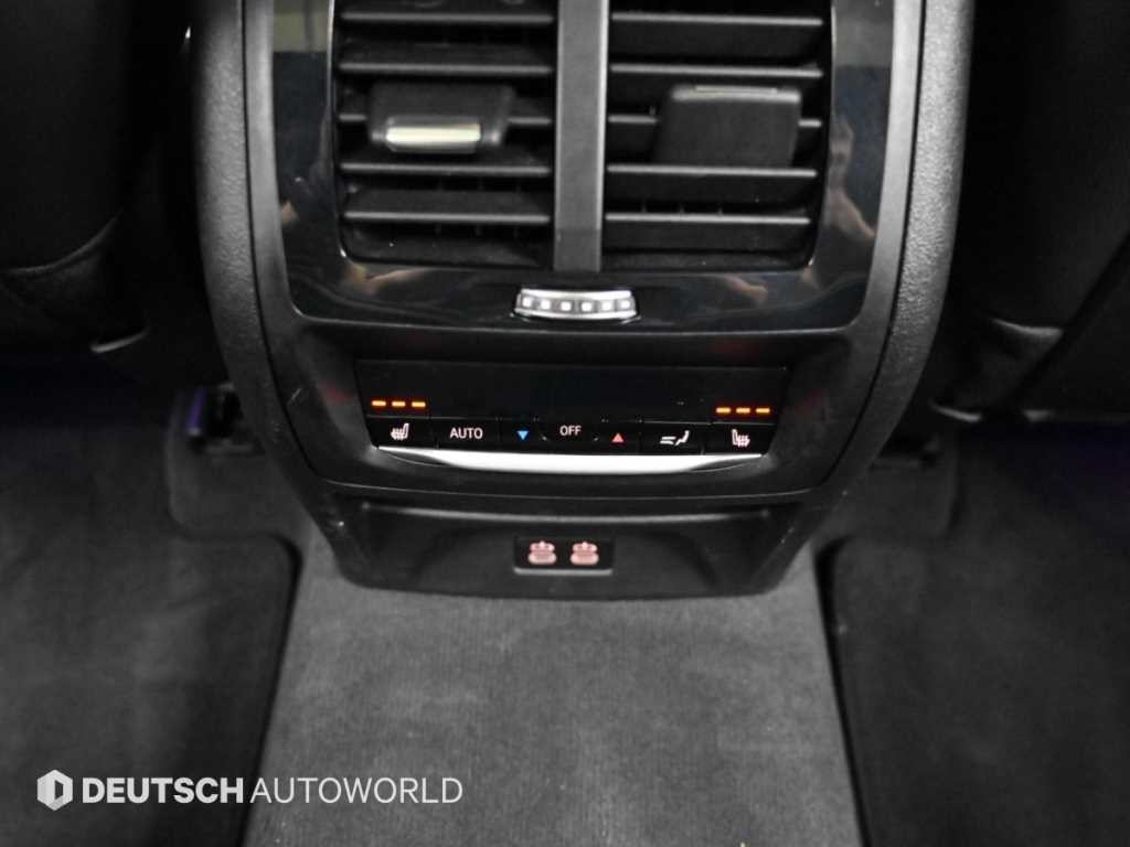 BMW X3 X3 (G01) xDrive 30e M 스포츠 온라인 익스클루시브 에디션 이미지 16