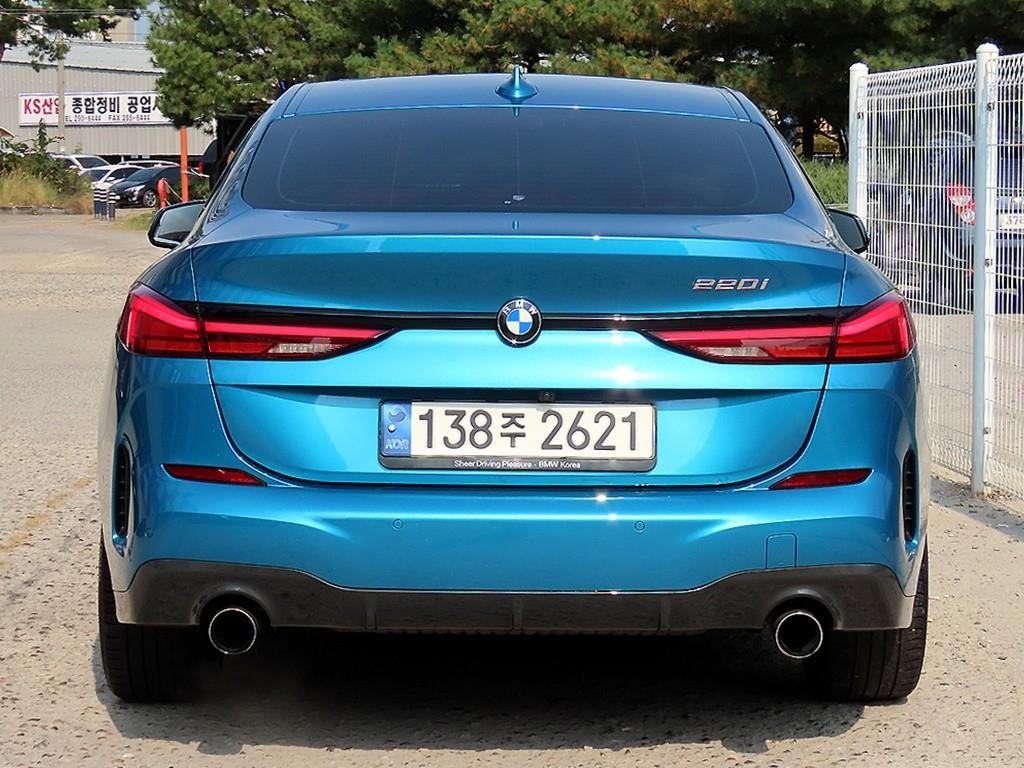 BMW 2시리즈 2시리즈 그란쿠페 (F44) 220i M 스포츠 이미지 4