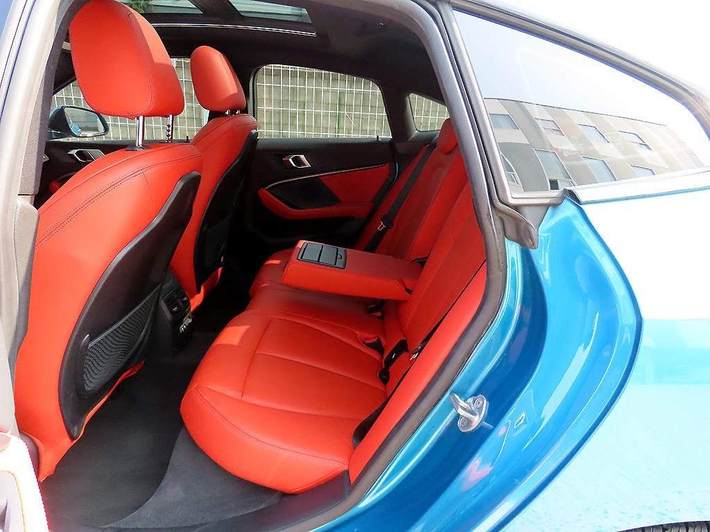 BMW 2시리즈 2시리즈 그란쿠페 (F44) 220i M 스포츠 이미지 6