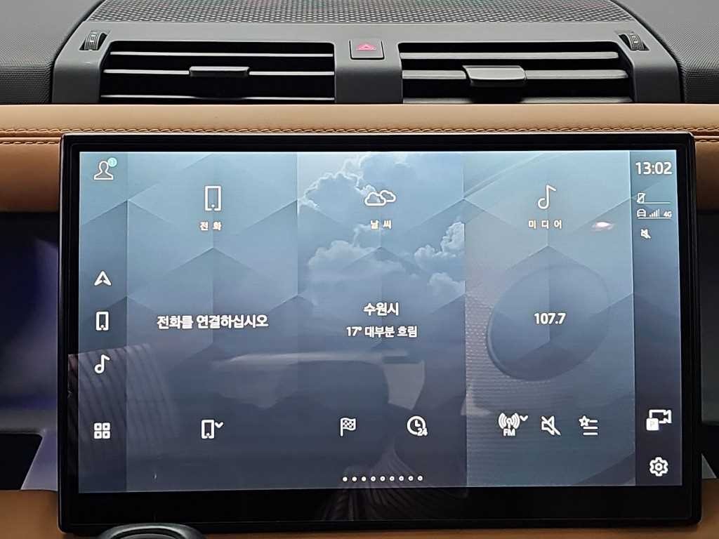 랜드로버 디펜더 디펜더 (L663) 110 D300 HSE 이미지 16