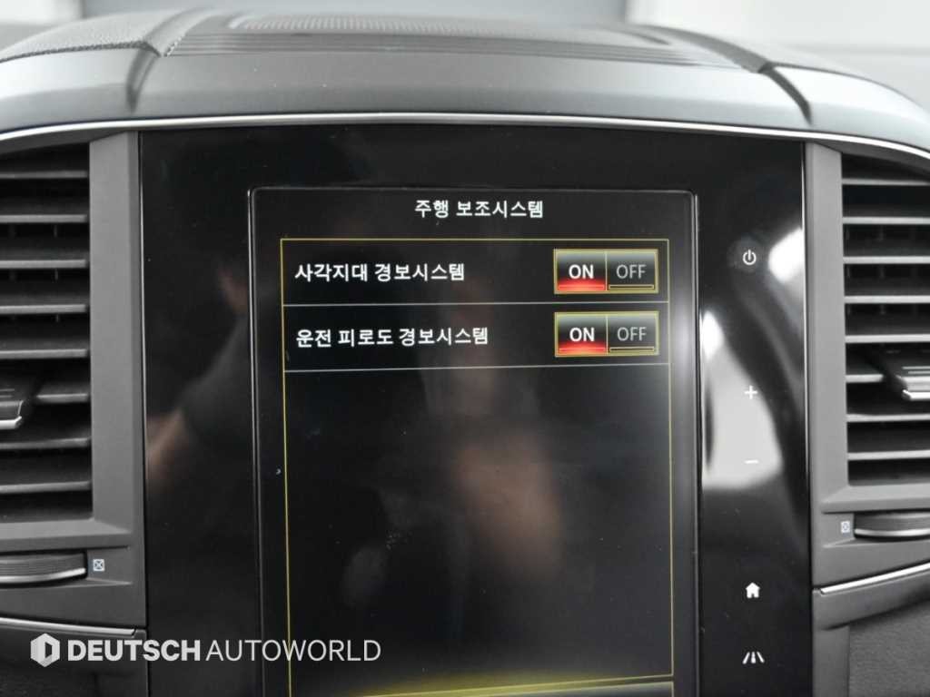 르노코리아(삼성) QM6 더뉴QM6 가솔린 2.0 GDe LE 2WD 이미지 17
